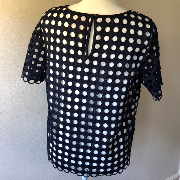 Catherine Malandrino Circle Eyelet Top EUC - 6 - Picture 3 of 4